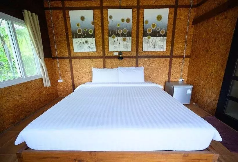 Hotelli Herntai Resort