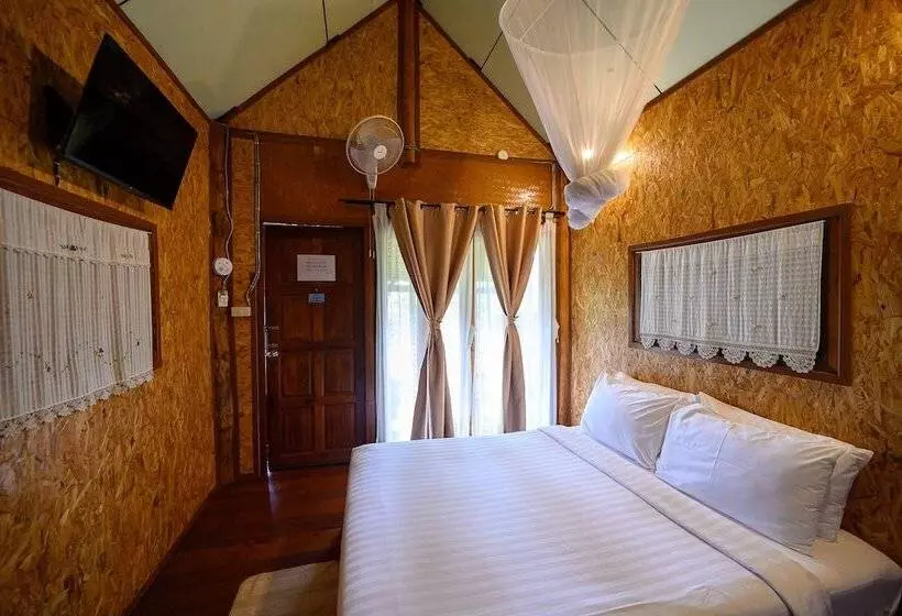 Hotelli Herntai Resort