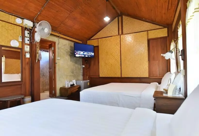 Hotelli Herntai Resort