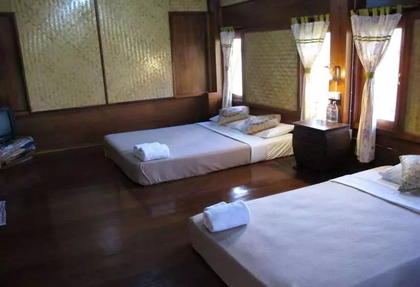 Hotelli Herntai Resort