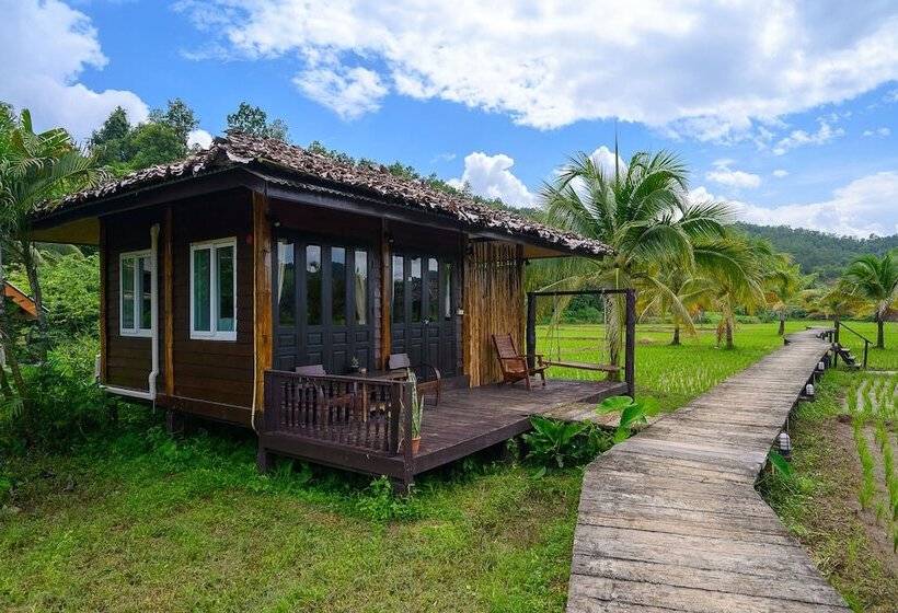 Hotel Herntai Resort