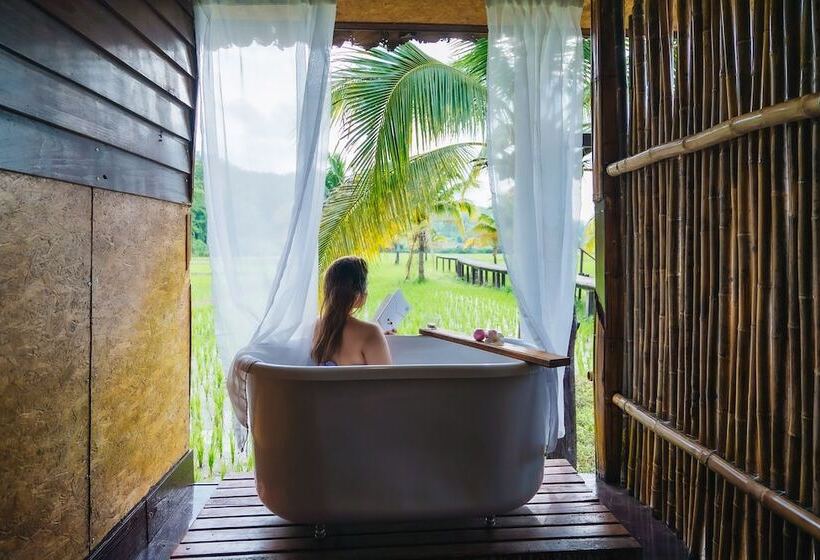 Hotel Herntai Resort