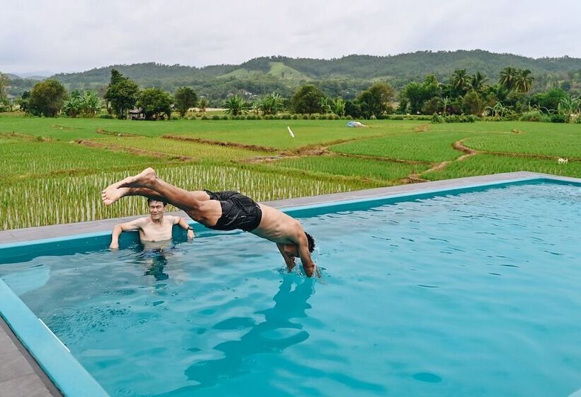 Hotel Herntai Resort