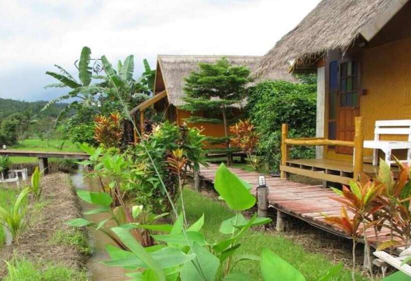 Hotel Herntai Resort