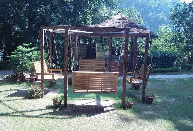 호텔 Namami Ganges Resort