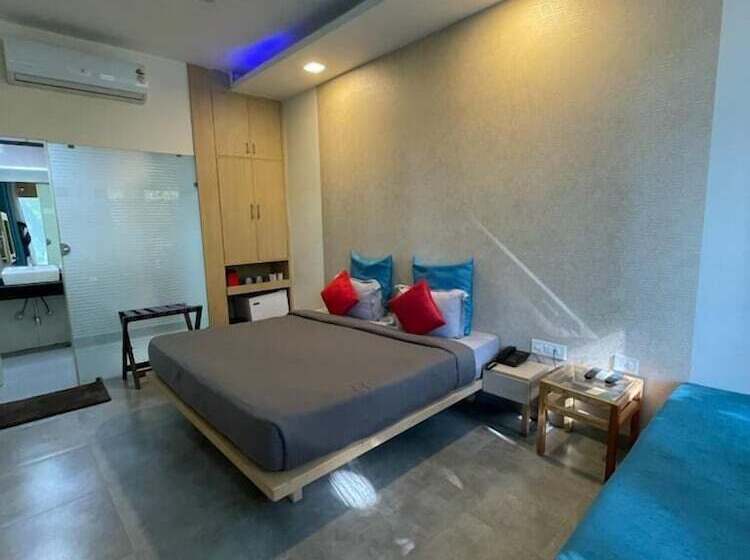 호텔 Namami Ganges Resort