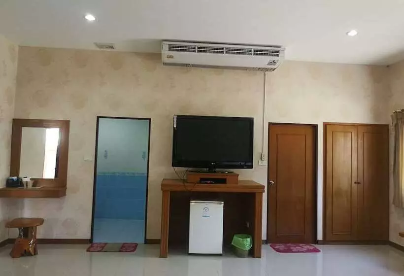 هتل Reurn Thai Resort Ratchaburi
