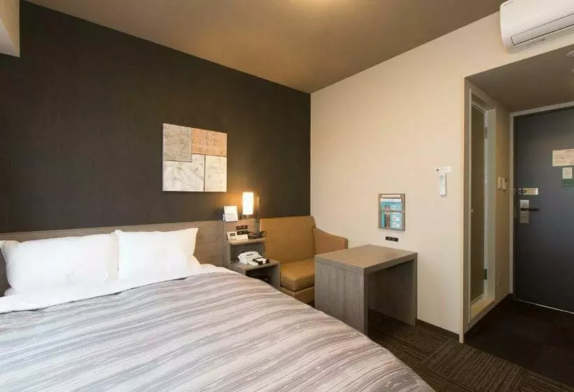 Hotelli Route Inn Koka Minakuchi  Kokudo 1 Gou