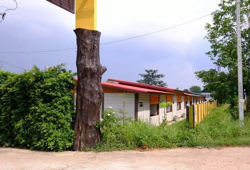 ホテル Submukda Resort