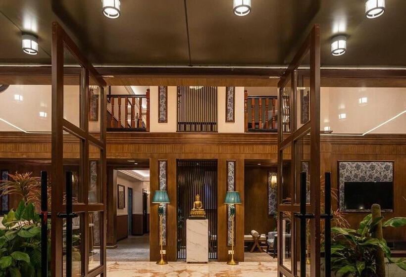 Udaan Hotel Pine Crest