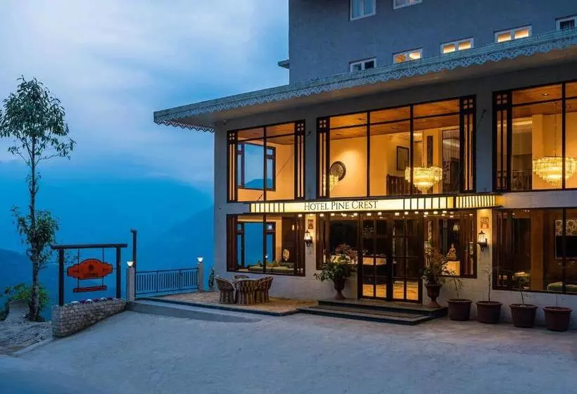 Udaan Hotel Pine Crest