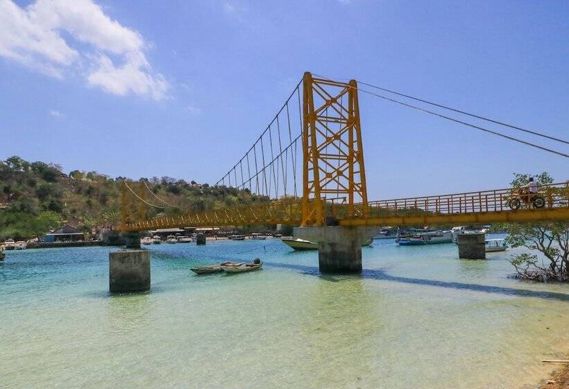 膳宿费 Ceningan Resort