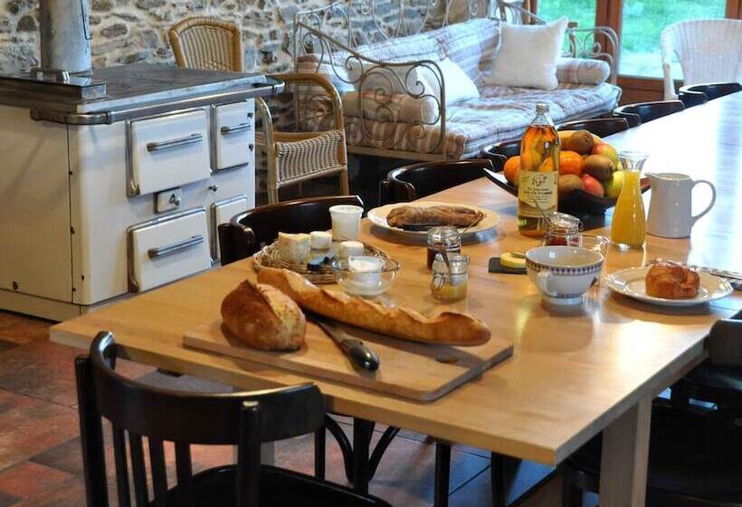 פנסיון La Boutarie Chambre D Hôtes