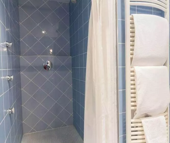 Pension  La Pasteliere