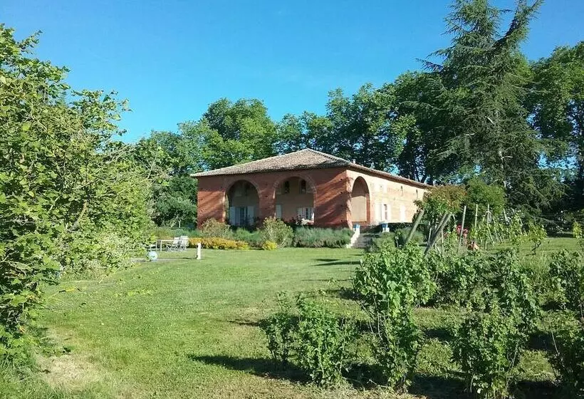 Pension  La Pasteliere