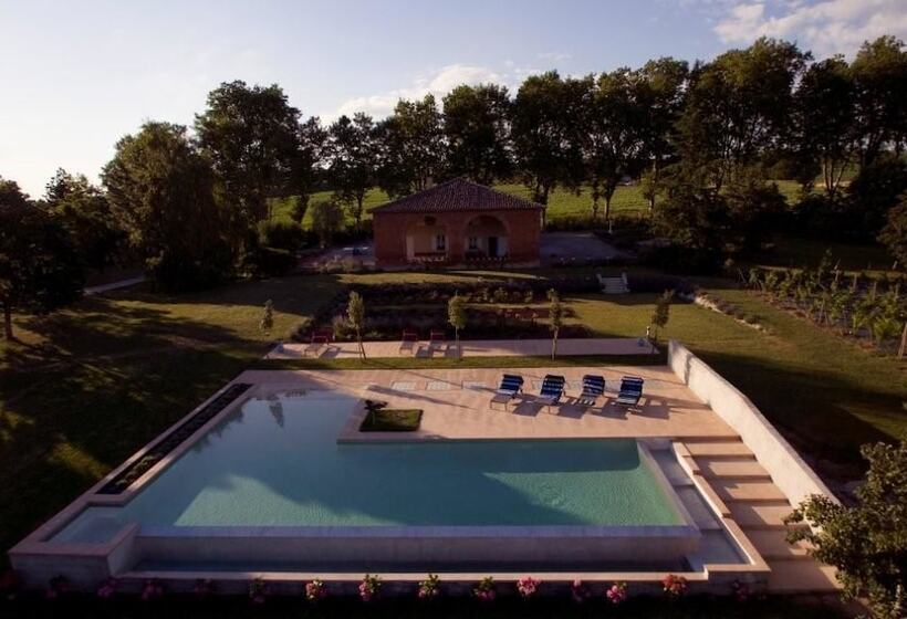 膳宿费 La Pasteliere