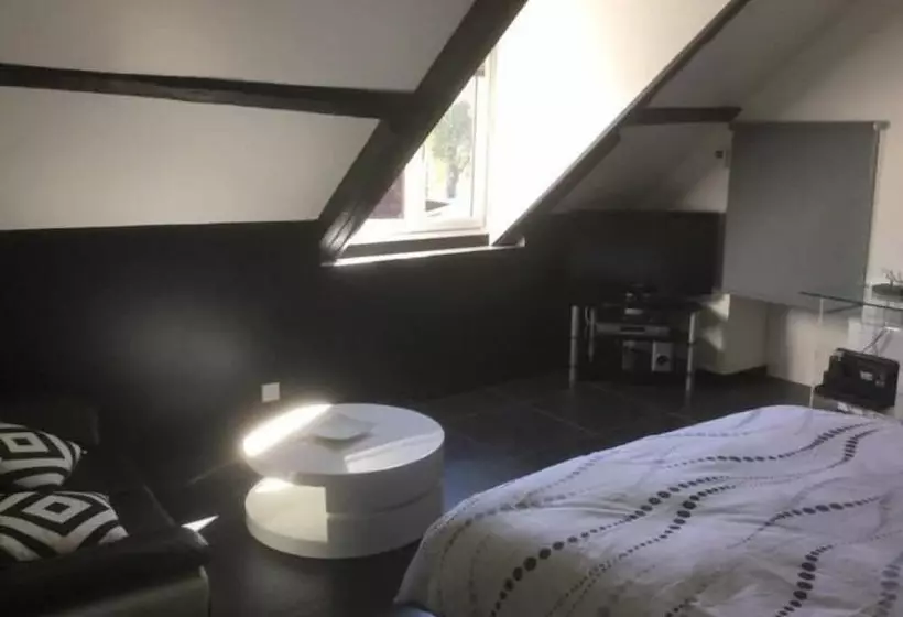 Majatalo Les Crinieres En Brie