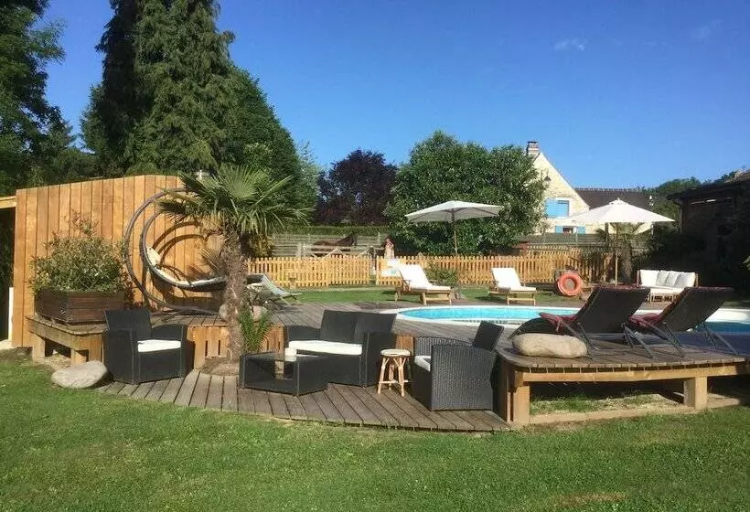 Majatalo Les Crinieres En Brie