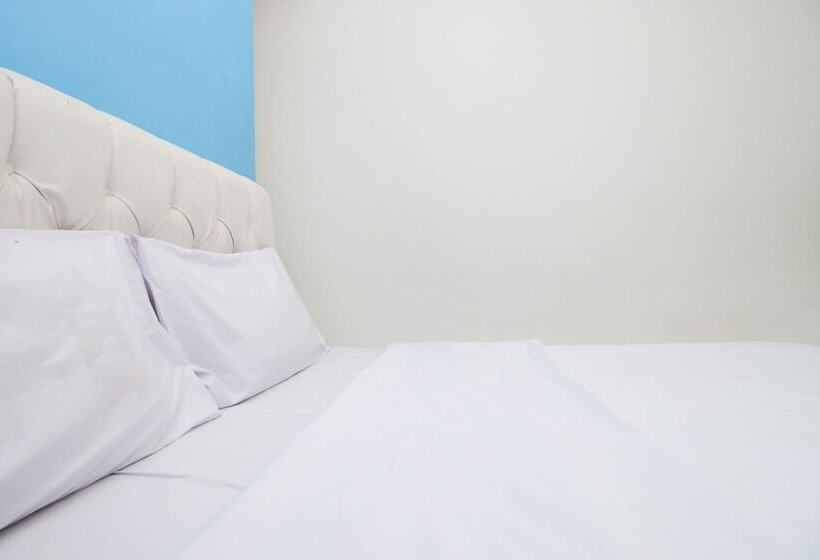 ペンション Sky Inn Rempoa Jakarta