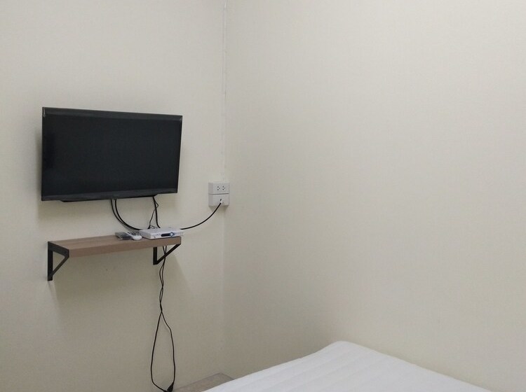 פנסיון Triple S House