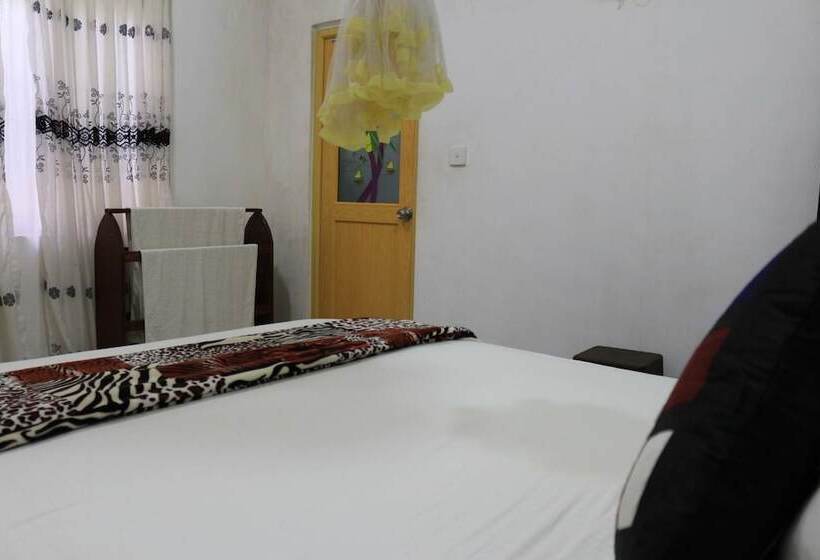 Pensió Yoho Nature Homestay