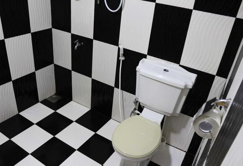 Pensió Yoho Nature Homestay