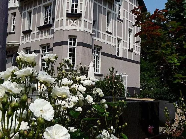 Aamiaismajoitus (B&B) Le Château   Fresnoy En Gohelle