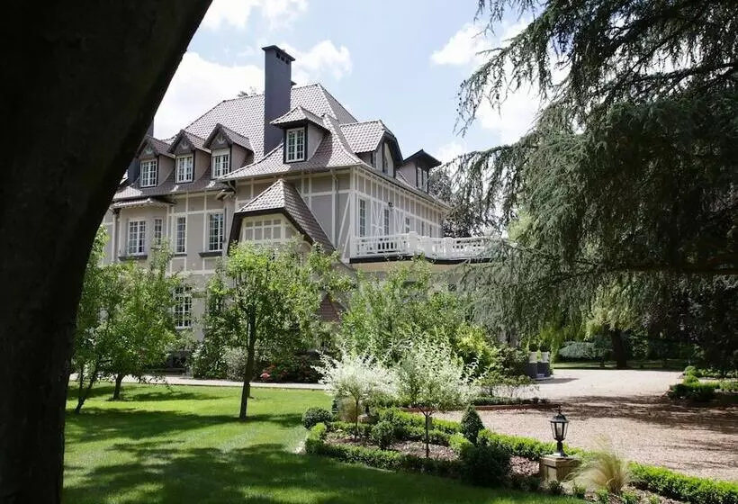 Aamiaismajoitus (B&B) Le Château   Fresnoy En Gohelle