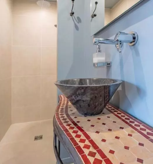 Aamiaismajoitus (B&B) Par Monts Et Par Vaux