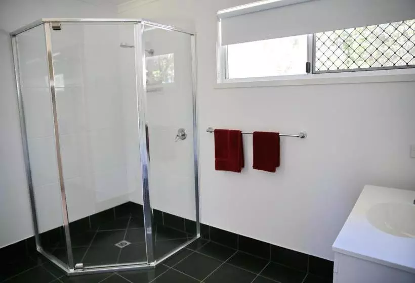 Honeybee Country Accommodation