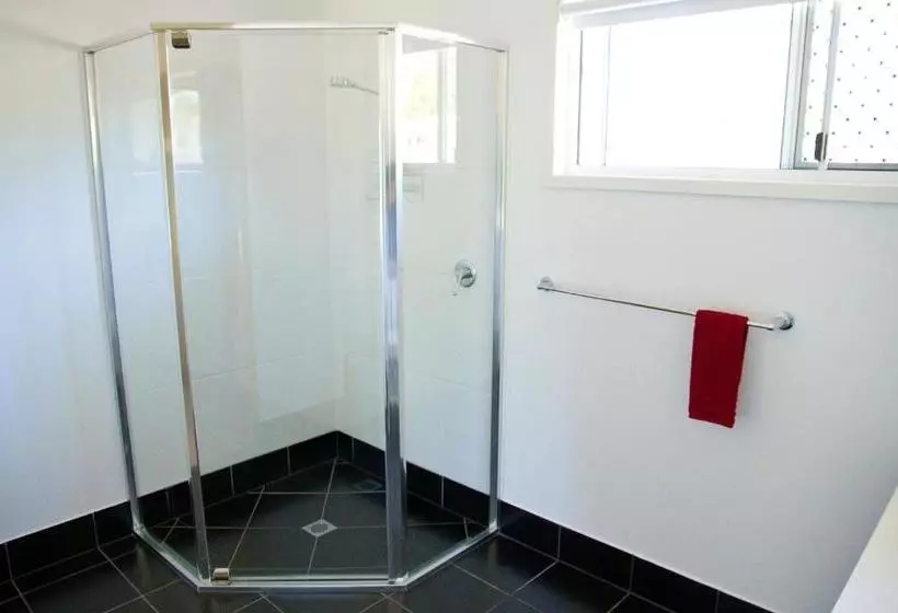 Honeybee Country Accommodation