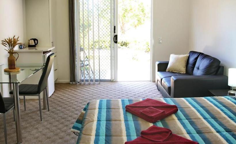 Honeybee Country Accommodation