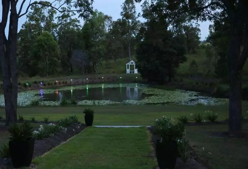 Honeybee Country Accommodation