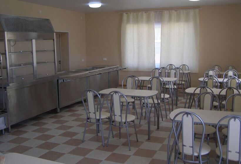 בית מלון כפרי Dobry Bobr