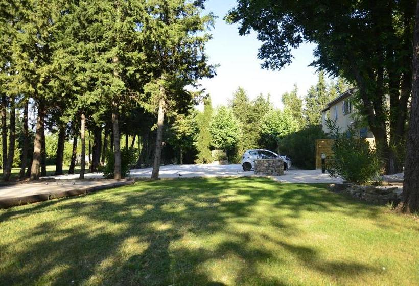 בית מלון כפרי Hôtel Bel Valen