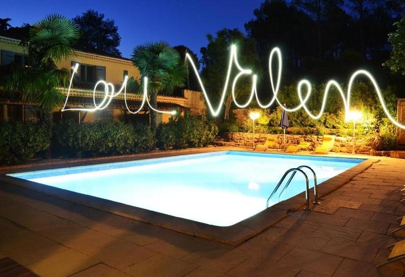 בית מלון כפרי Hôtel Bel Valen