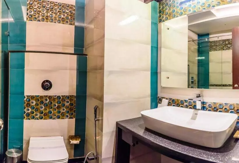 Hotelli Konark Grand