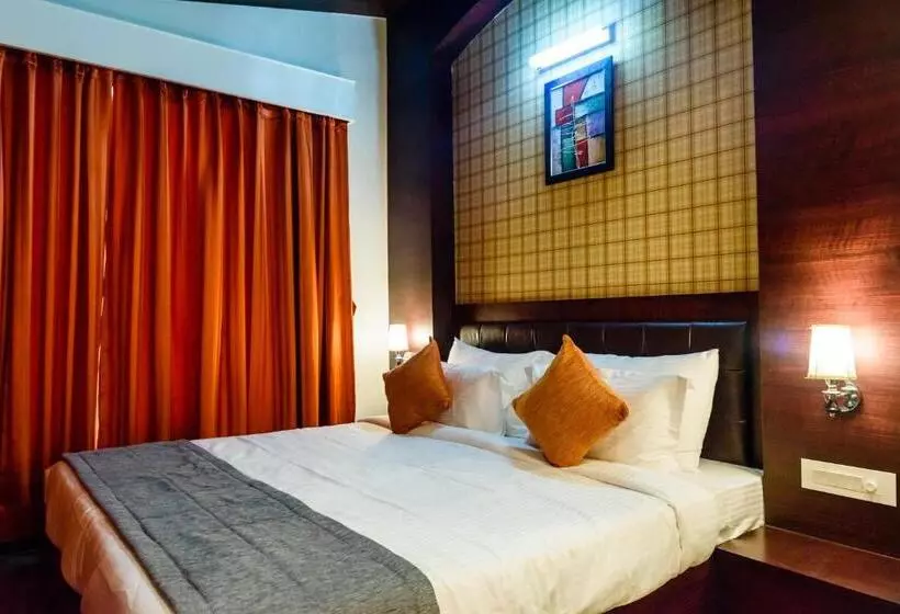 Hotelli Konark Grand