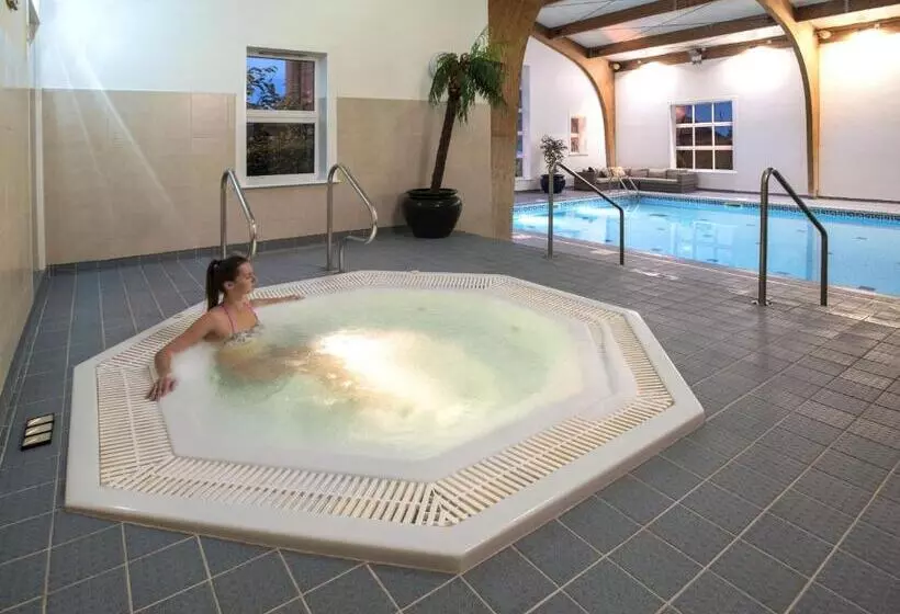 Hotelli The Old Hall