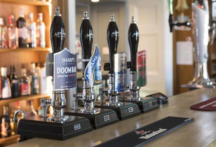 ホテル The Old Hall