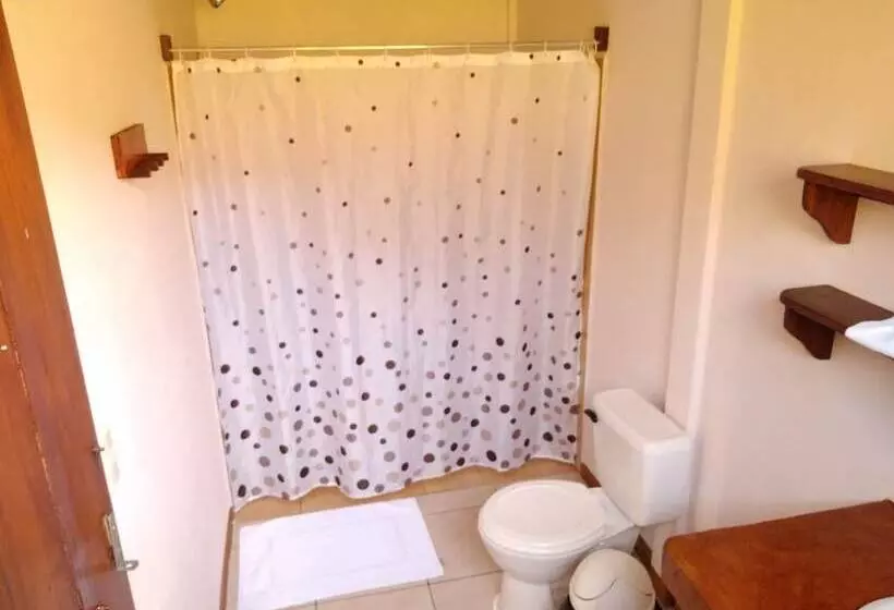 Hotelli Paraiso Volcano Lodge