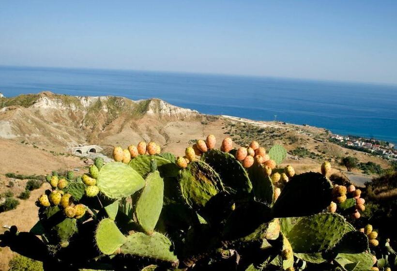 فندق ريفى Agunì Agriturismo & Locanda