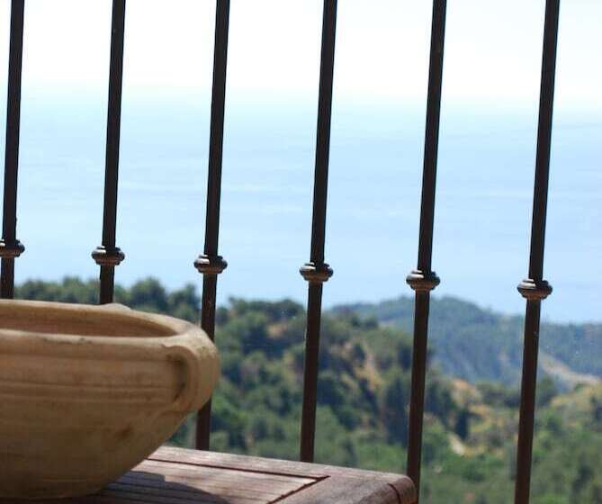 فندق ريفى Agunì Agriturismo & Locanda