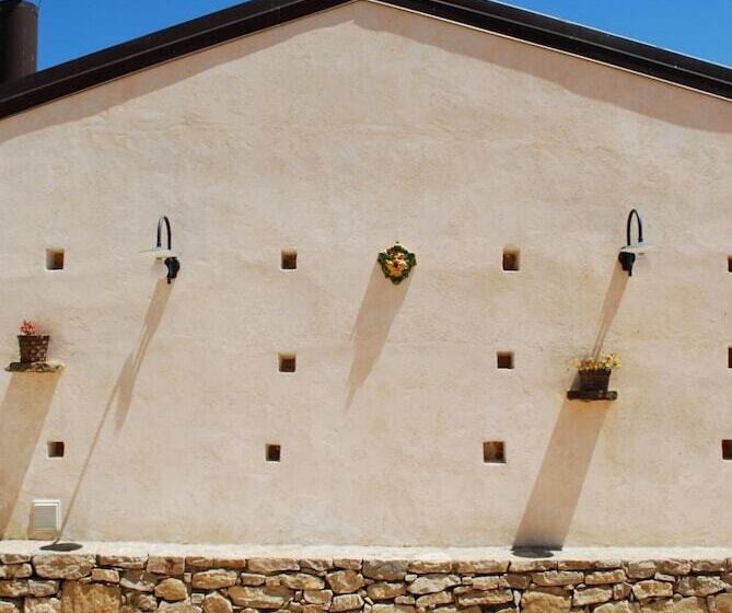 فندق ريفى Agunì Agriturismo & Locanda