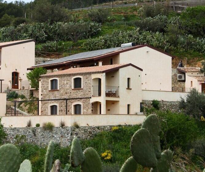 فندق ريفى Agunì Agriturismo & Locanda