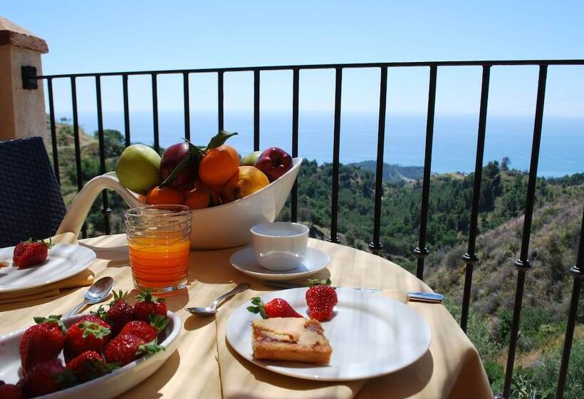 فندق ريفى Agunì Agriturismo & Locanda