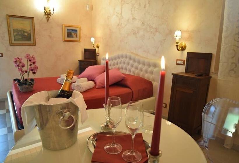 乡村酒店  Colle Indaco Country House & Wellness