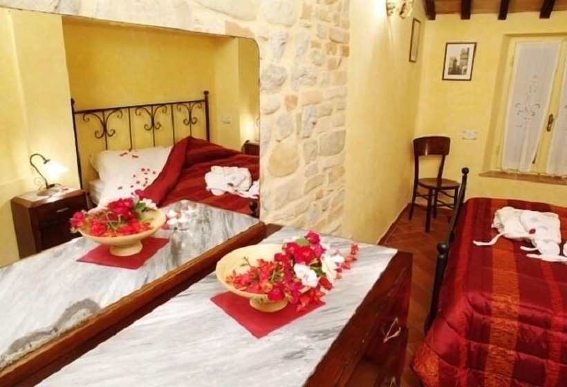 乡村酒店  Colle Indaco Country House & Wellness