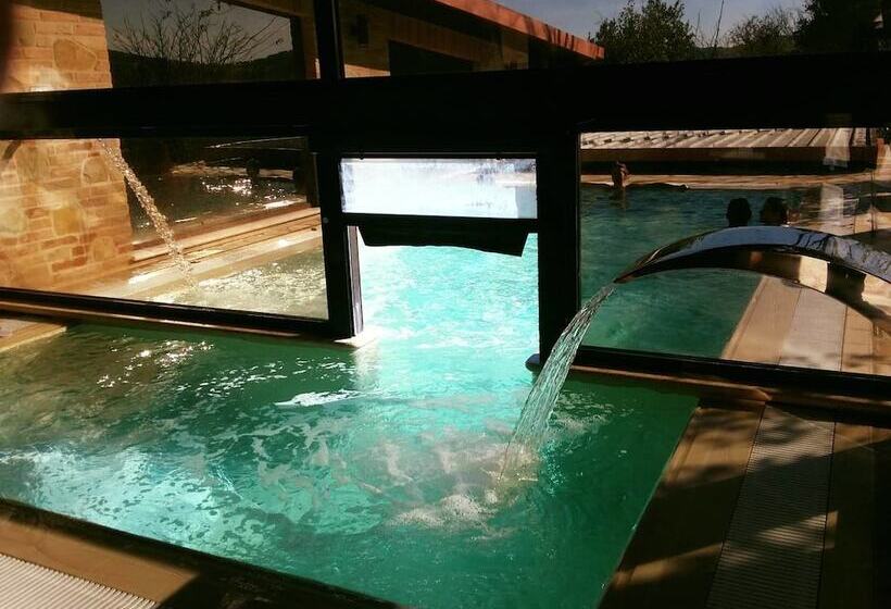 乡村酒店  Colle Indaco Country House & Wellness