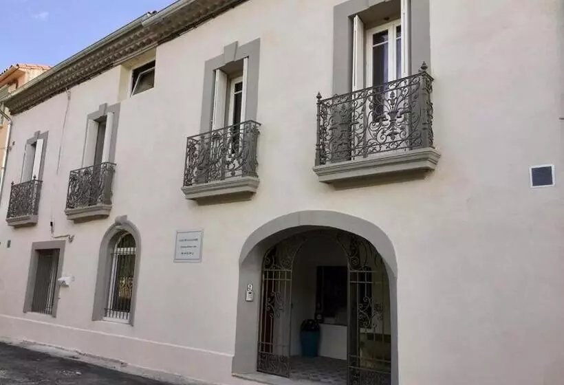 Majatalo Clos De La Colombe